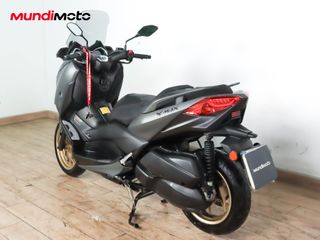 YAMAHA X-MAX 300 TECH MAX ABS