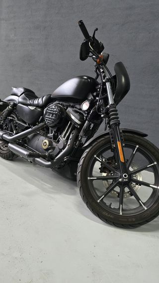 Harley Davidson Sportster Iron