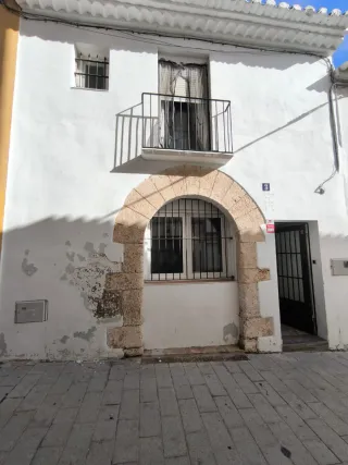 Pintor economico , serio y limpio.