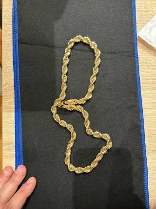 Cadena de acero estilo salomónico