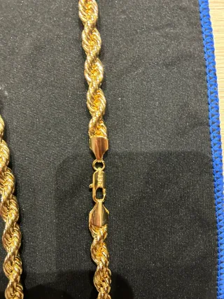 Cadena de acero estilo salomónico