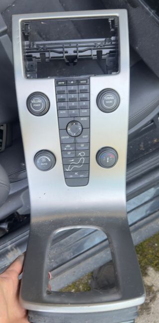 Consola Central Volvo C30