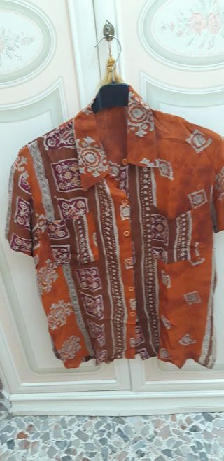 Camicia vintage fantasia etnica