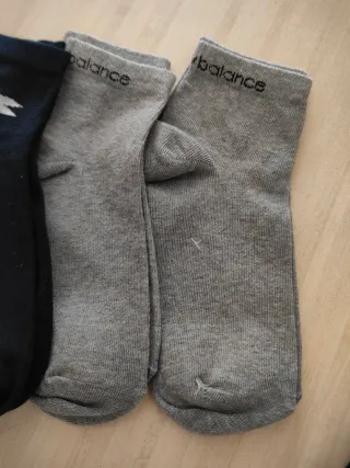 4 paia calzini  unisex 38-42 New balance  Diadora