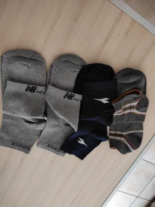 4 paia calzini  unisex 38-42 New balance  Diadora