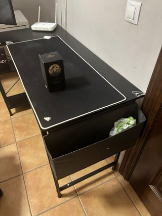 Escritorio gaming negro