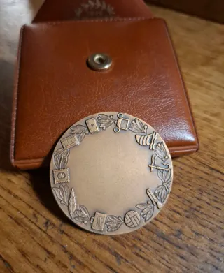 Medaglia Adriaclub Trieste Italia Vintage