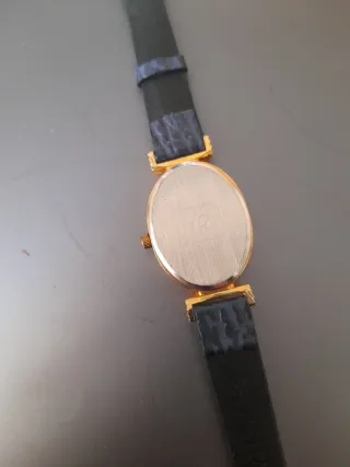 Reloj Yves Rocher Vintage Dorado Azul