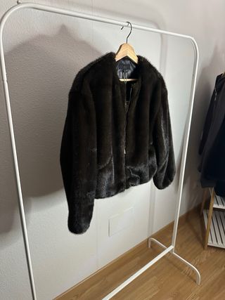 Abrigo Zara Mujer Pelo Sintético Marrón Oscuro M