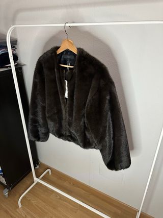 Abrigo Zara Mujer Pelo Sintético Marrón Oscuro M