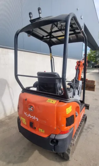 Mini excavadora Kubota KX015-4