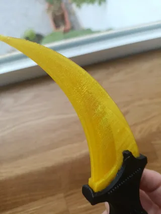 Cuchillo Karambit CS2 réplica