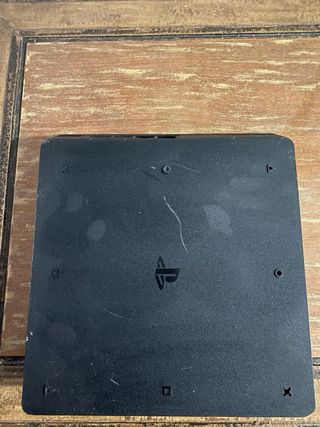 Consola PS4 Slim Negra
