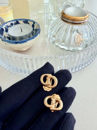 Pendientes Dior CD dorados clip vintage 80s