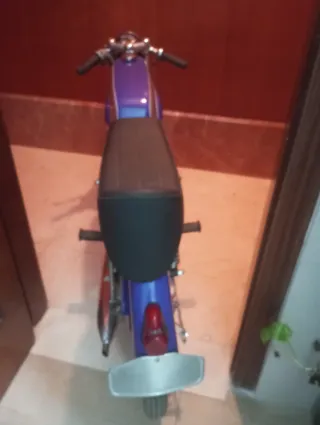 Derbi 74 Sport Azul y Blanco