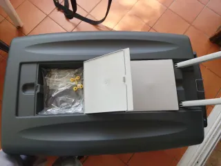 Transportín perro M-L . Atención ver detalle raja