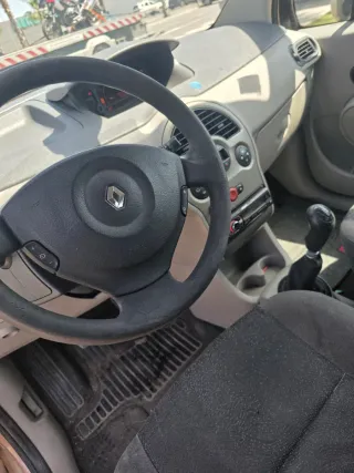 Renault Modus 2005