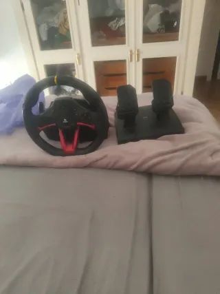 Volante y Pedales PS4 PlayStation