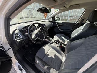 Opel Astra 1.7 CDTi 110 5p