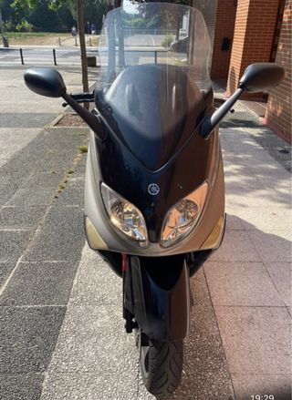 Yamaha TMAX Inyección 2006