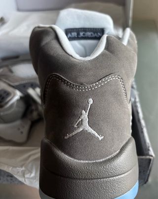 Jordan 5 gray wolf