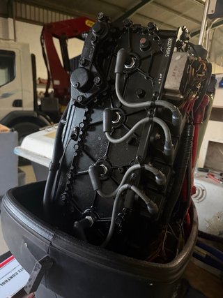 Lancha open 5.50 motor fueraborda 115 SIN REMOLQUE