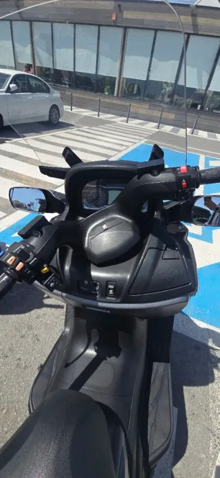 Suzuki Burgman 650 ABS Executive