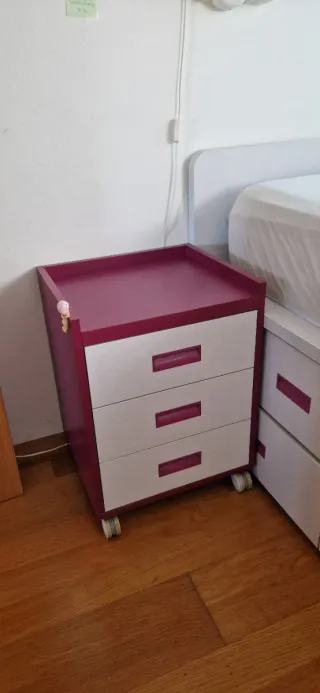 Conjunto juvenil blanco y madera