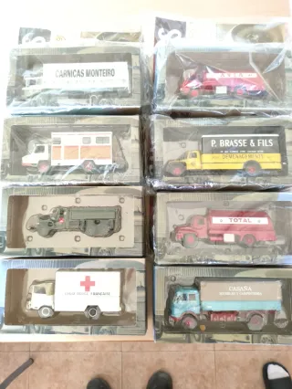 Camion d'Epoca - 8 Pezzi