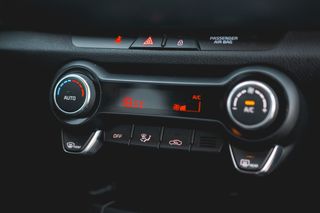 Kia Stonic 1.0 T-GDI 100CV Concept Gasolina
