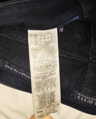 Guess Brittney Skinny – Detalle Joya – Talla 38
