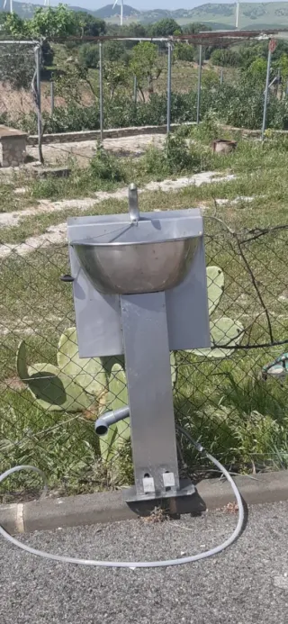 Lavabo Acero Inoxidable con Pedal