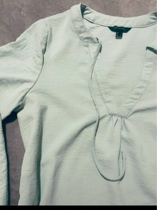 Blusa Cortefiel verde manga abullonada