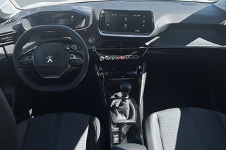 Peugeot 208 PURE TECH ALLURE 1.2