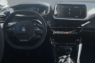 Peugeot 208 PURE TECH ALLURE 1.2