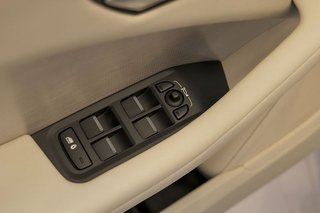 Jaguar I-Pace   90kWH EV400 SE AUTO 4WD