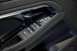 Land-Rover Range Rover Evoque   2.0 D163 AUTO 4WD MHEV