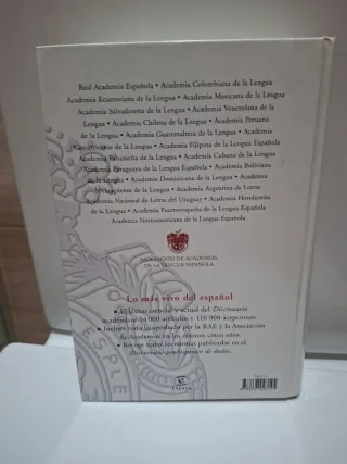 Diccionario Esencial De La Lengua Española
