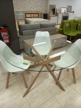 Mesa redonda cristal y madera moderna
