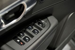 Volvo V90   2.0 B4 D AWD Auto
