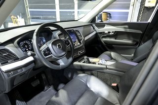 Volvo XC90   2.0 B5 D AWD Momentum Pro Auto