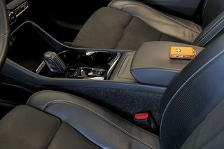 Volvo XC40   2.0 T4 RDesign Auto