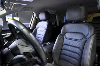 Volkswagen Touareg   Prem Eleg 3.0 V6 TDI 170kW Tip 4M