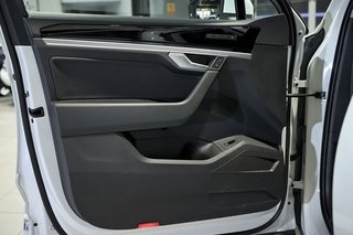 Volkswagen Touareg   Prem Eleg 3.0 V6 TDI 170kW Tip 4M