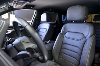 Volkswagen Touareg   Prem Eleg 3.0 V6 TDI 210kW Tip 4M
