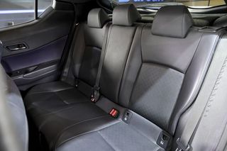 Toyota C-HR   1.8 125H Dynamic Plus