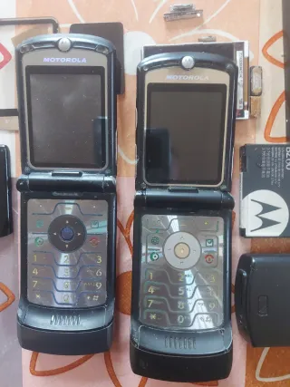 Lotto ricambi cellulari Motorola Nokia