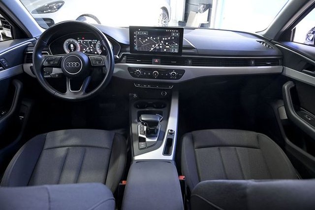 Audi A4 Advanced 30 TDI 100kW 136CV S tronic