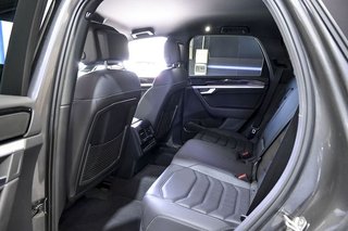 Volkswagen Touareg   Prem Eleg 3.0 V6 TDI 210kW Tip 4M