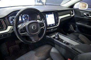 Volvo V60   2.0 B4 D AWD Cross Country Pro AUTO